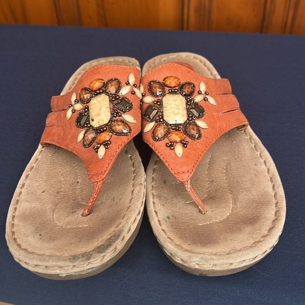 Clark’s artisan beaded orange 9.5 comfy sandals worn once sale - Picture 3 of 8